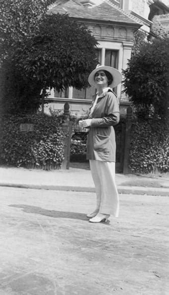 coco chanel deauville 1913|chanel modes deauville.